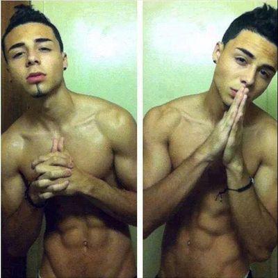 Angelramirezc5's profile picture. 