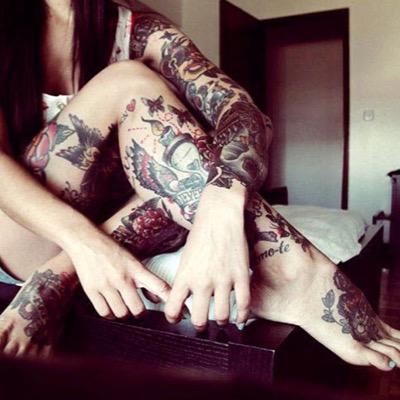 Daily tattoos fanpage. Submit your own favourite tattoos! (We do not own the rights to these photos)