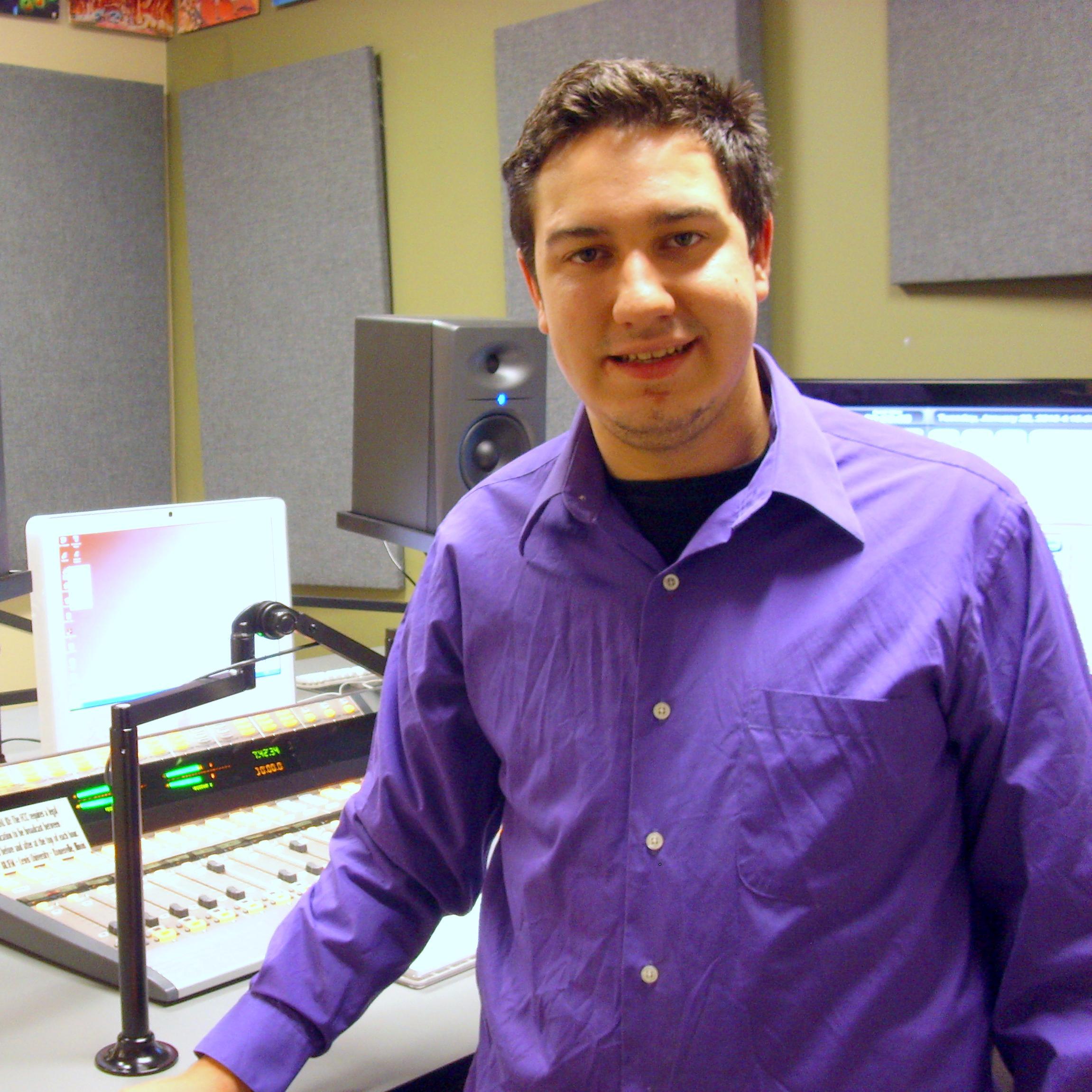 Graduate of Lewis University in Radio/TV Broadcasting. Huge passion for weather and sports. Work at AMC