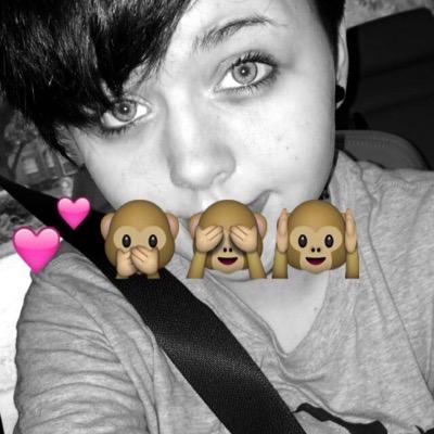 I'm faye ❤️ I follow back