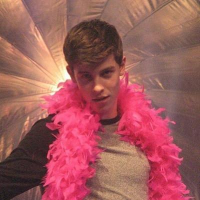 sexyshawn98's profile picture. Shawn Mendes is my idol! I love him with all my heart! I am a HUGE fan! He saved my life BIG TIME! I have a fan account on Instagram which is the same thing!