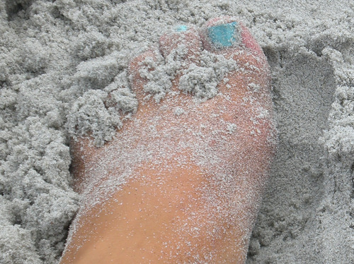 just a RN who loves the beach :) Elon '05 - Duke DNP '16! Go Navy Beat Army!!  Independant consultant for Rodan + Fields!