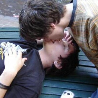 Gay boys making out