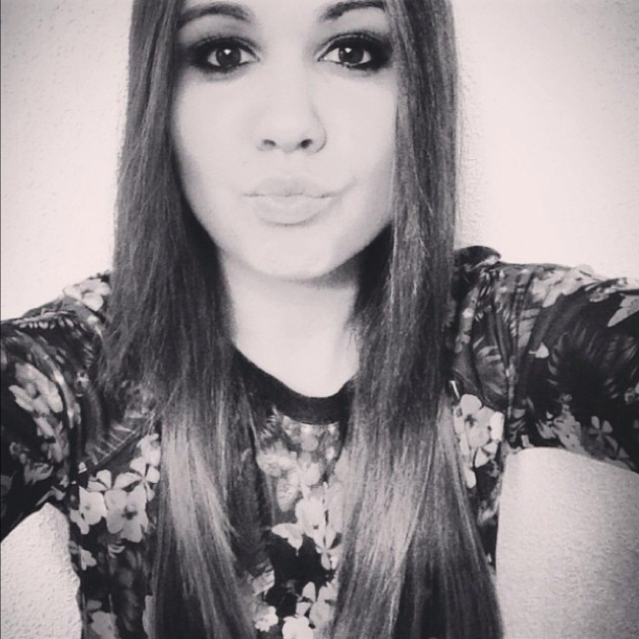 MariaMorante's profile picture. Estudiante de odontología en la UAX.