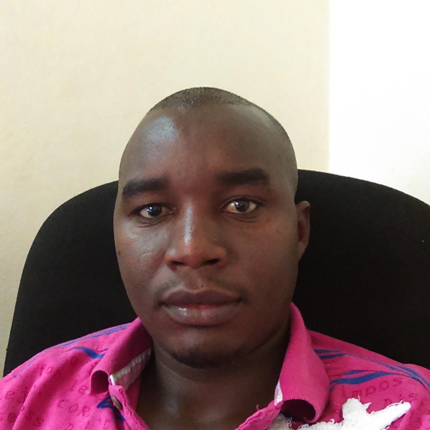 Johnlangat's profile picture. 