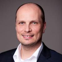 Dominik H. Enste (@dominikenste) Twitter profile photo