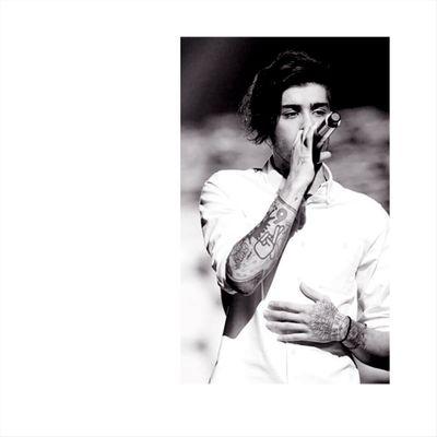 zmhappily's profile picture. ☁    Dont trust anyone    ☁