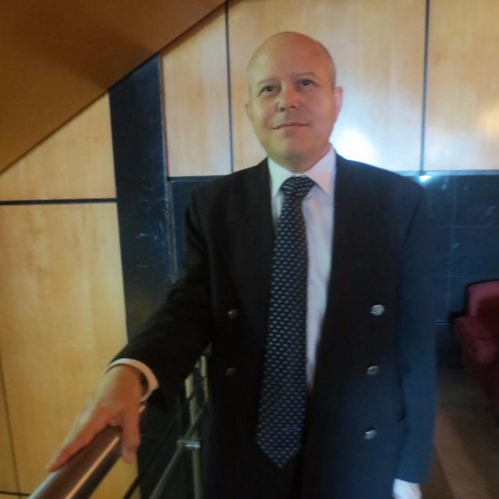 Distrito5Roman's profile picture. 