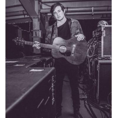 fan account for the amazing Colton Avery! we love you Colton! We're supporting you all the way!
