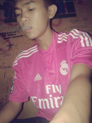 sepakbola impianku
musik inspirasiku
\m/