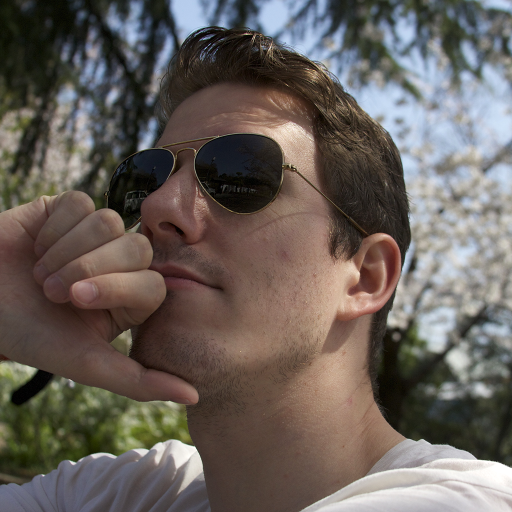 ZwaN's profile picture. 🎩 Husband | 👶🏻👦🏼Vader | 🚴🏻 Cyclist |🕹 Gamer | 👍🏻 Lefty | @EVAZ_ME