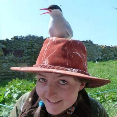 💚 Botherer of #seabirds 💚 Dweller of #Northumberland 💚 Conservationist
💚 Student of Nature and Travel #writing at @BathSpaUni
💚 She/her