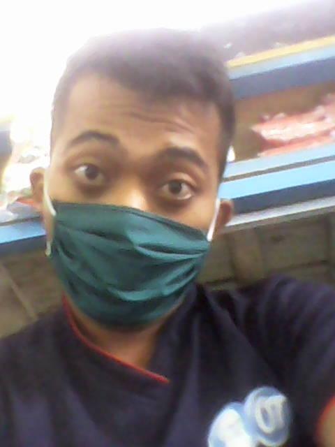 Aku disini menunggumu....