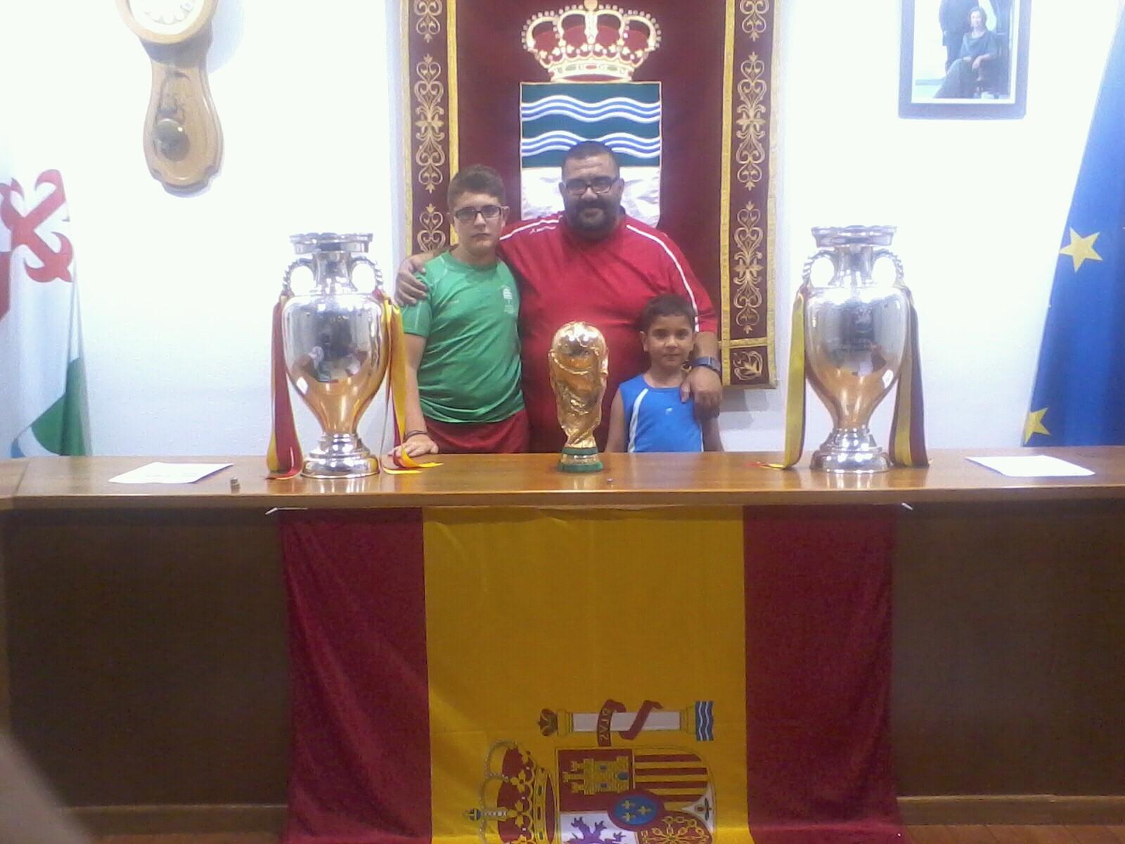 adriego04's profile picture. 