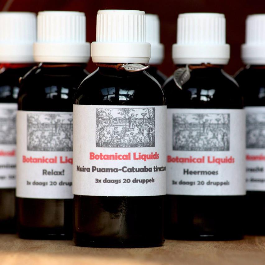 Voor natuurkrachtige tincturen van stoere schorsen, groene blaadjes en vrolijke bloempjes #natuurlijkezepen #wasnoten #happy #drbronner