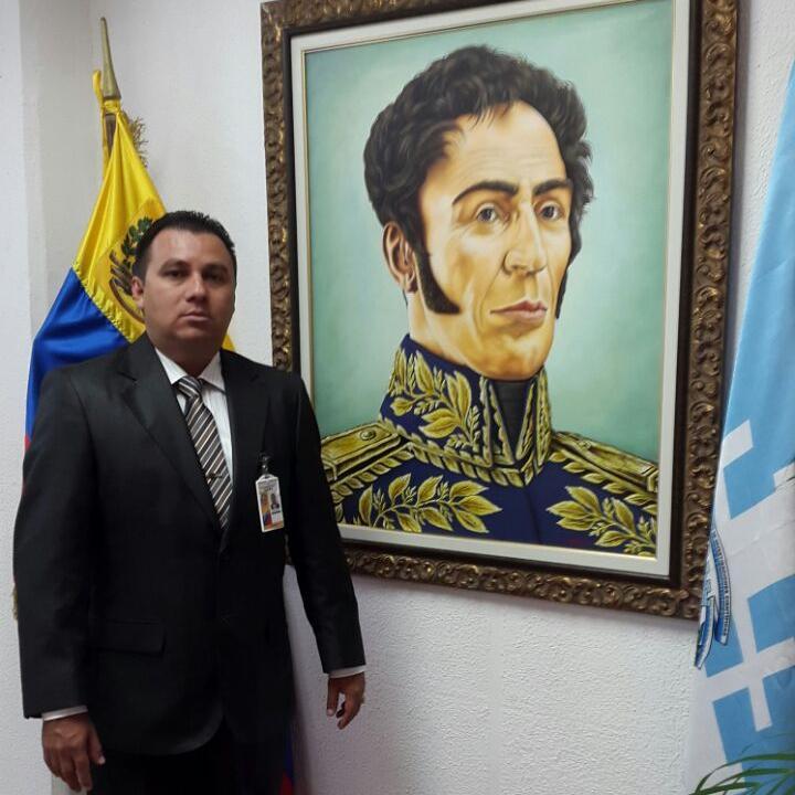 Desde un rincón de Venezuela para el mundo. A sus ordenes. Pesquisa en la investigación del Crimen.