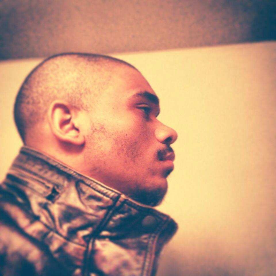 NekkySnekky's profile picture. Illustrator, Concept Artist, Character Designer, Prop Designer, Creature Designer and Graphic Novel writer/illustrator.