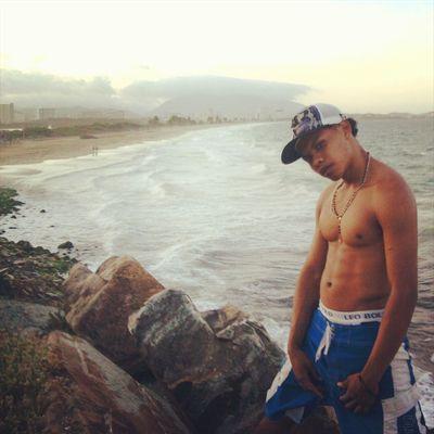 `*España & Venezuela *Facebook Alex Sebastián Cádiz. instagram Alex Sebastián Cádiz.
RealMadridista