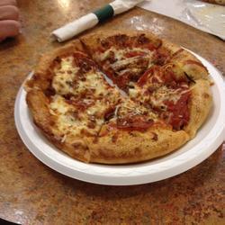 Chesterland Ohio Pizzeria and Catering Company