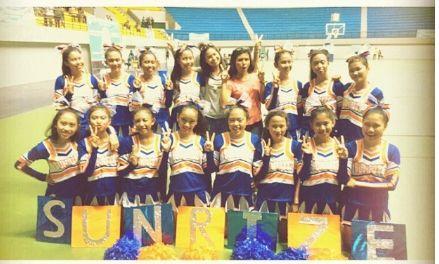 Hasil gambar untuk cheerleader sma n 1 seyegan