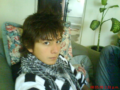 mikeymouse30's profile picture. im a boy relly cool and i want meet peolpe that help me because i dont know much talk inglish jaja XD lol