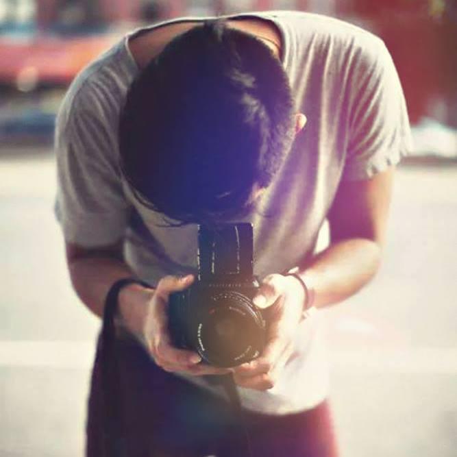 GenioLirical's profile picture. Tengo cara para ser locutor de radio y voz para ser tuitero.