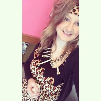 charlee_anna's profile picture. 