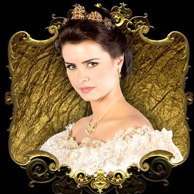 أنا الزوجة الثانية للخديوي، يبدو علي القسوة مع الأخرين، ولكني أحب الخديوي لدرجة الجنون، ولا يهمني أحد في القصر سواه، اعشق اقتناء المجوهرات.