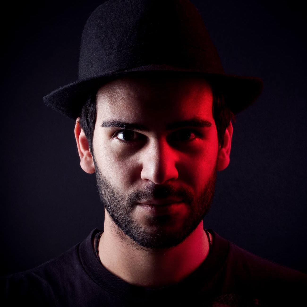 UX/UI Designer ● Gamer ● Tech lover ● “Styles come and go. Good design is a language, not a style.” M.V.