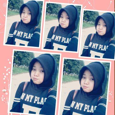 puitis_iwant's profile picture. Hidup ini indah jika kita dapat memahami orang disekitar kita | 2a171dd0