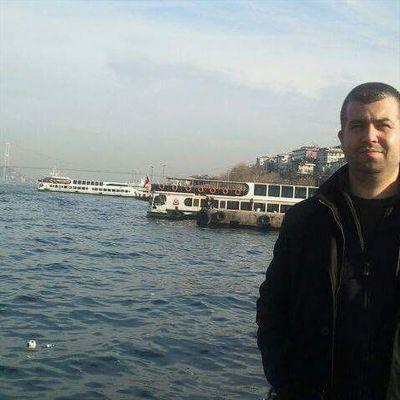 muratdenizli34's profile picture. 