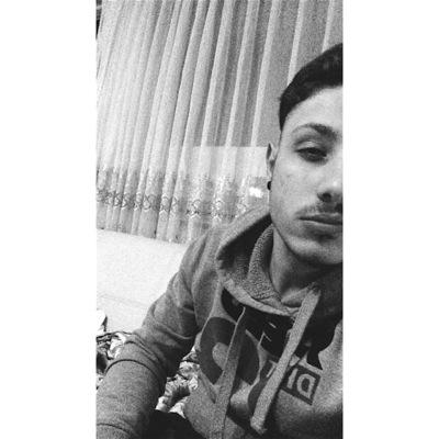 Facebook: Niko Polcaro II insta: niko.polcaro Snapchat: Niko_italiano #TeamJuve #Teamairmax Geneva City FC.Juventus