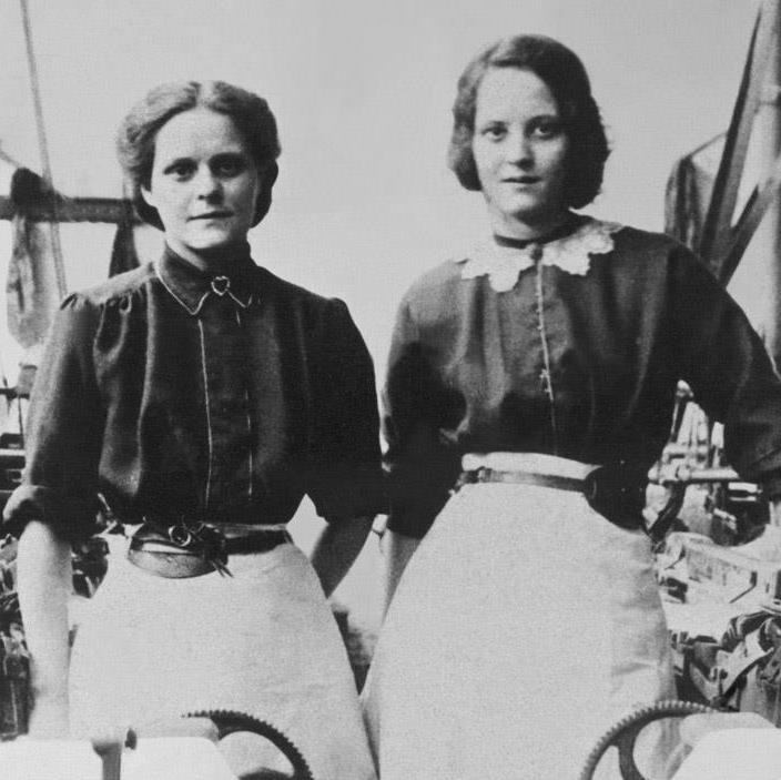 WeaversTriangle's profile picture. 