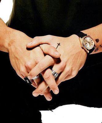 E non mi innamoro di nessun'altro se non di te altre mille volte @NiallOfficial