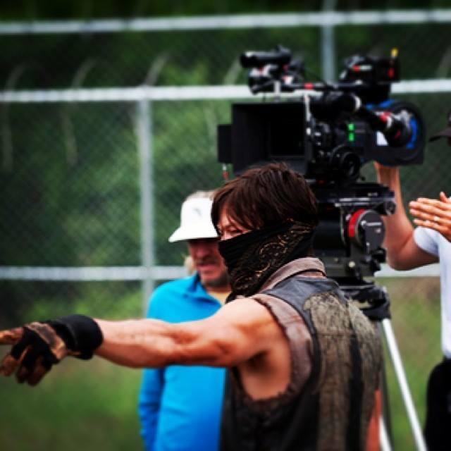 |Por los y las que admiramos a NORMAN REEDUS♥ -amamos los zombies♥- y  amamos TWD ♥|