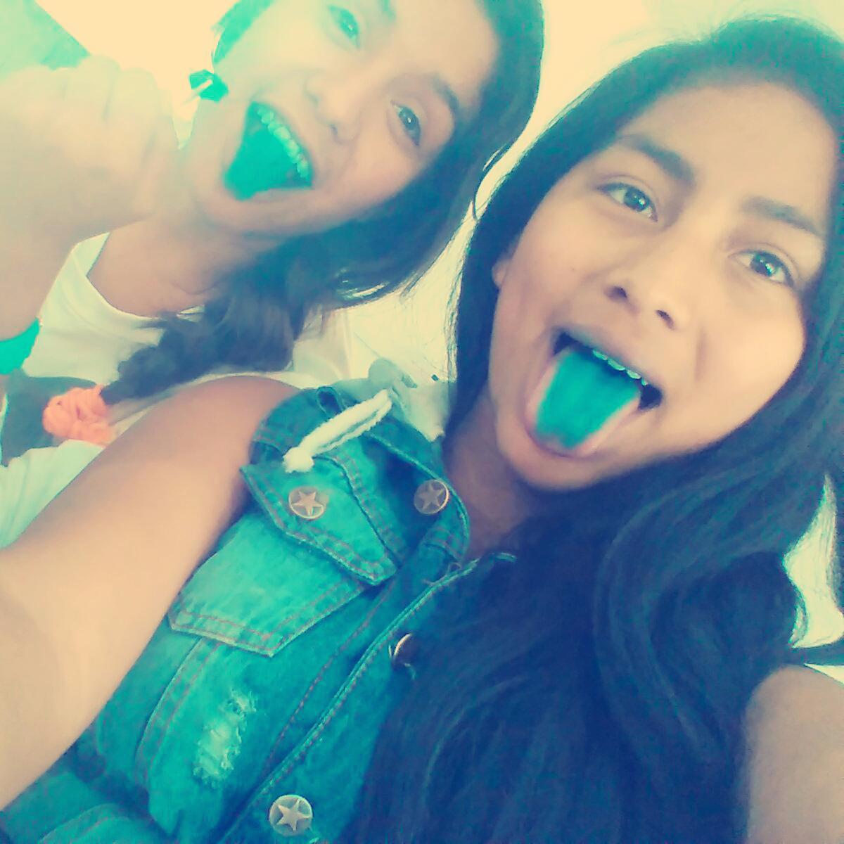 cecitaraymundo2's profile picture. ♥Sigue&teSigo♥||Coder♥||PDC♥||Bullysterica||Scremer♥||Bati-Novia♥||Juanatica♥||Bautister♥||Jasamishana♥||Guapurita♥||Frita♥||PutaRaider♥||Compadre♥||PonyCrew♥||