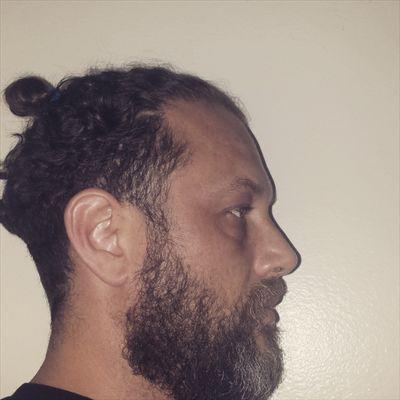 Page ran by: Lucien Josephy (vocals) 1/4 of the band The Revoltz. Thoughts are mine.