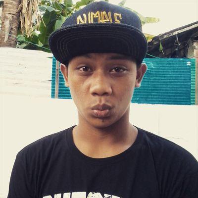 Muhammad Abdullah Saefudin. 12 Oktober 1997. SMK Muhammadiyah 5 Babat. strong man. follback? Mention!