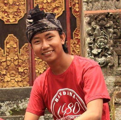 insdy32's profile picture. 