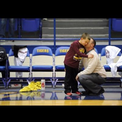 Head Boys Basketball Coach Lampasas Badgers
Lampasas High & TEXAS A&M University Grad