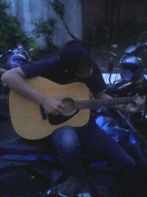 enricoignatius's profile picture. 