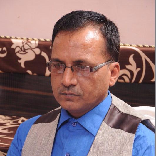 Face reader, palmist. astrologer,vastu expert sign. reader