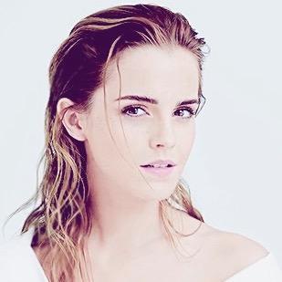 I tweet the latest News, Photos, Quotes etc. about Emma Watson+ the Harry Potter Cast. ♡ Stay tuned! //Bianca (Bibi)/ 14 ♡