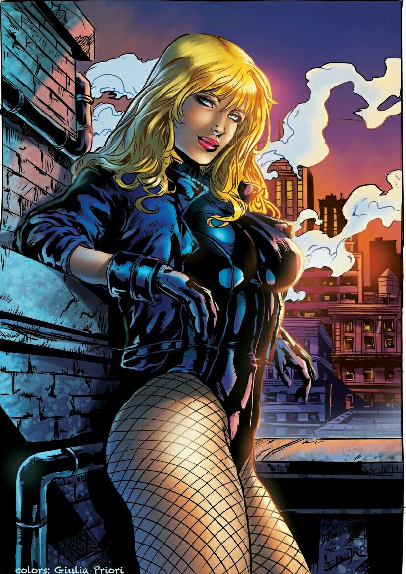 ''The only way out of here is through me. I hope you're stupid enough to try. ''Dinah Laurel Lance AKA Black Canary #JLRP