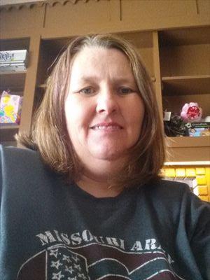 fullpull32's profile picture. 