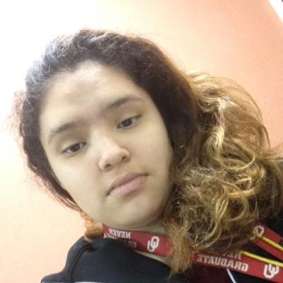 OlvedaYesenia's profile picture. 