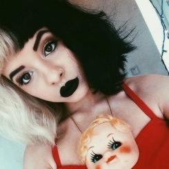 purpIeIace's profile picture. She gave her best, only to wait...