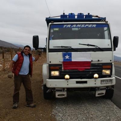 Orgulloso de ser Camionero,amante de la montaña y el trekking. Con mi gran simpatia te informo sobre las rutas, tacos, accidentes, contingencia. Osea de todo