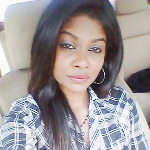 Shellzz_93's profile picture. ♡Live,Love,Laugh♡