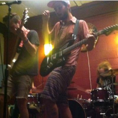 _MotherNurture's profile picture. genre: indie post rock http://t.co/pldLhYYRRp 
insta: mother_nurture423